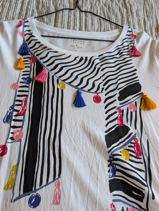 kate spade Tops - Kate Spade White With Tassels Scarf Print Tee Shirt Size XL
